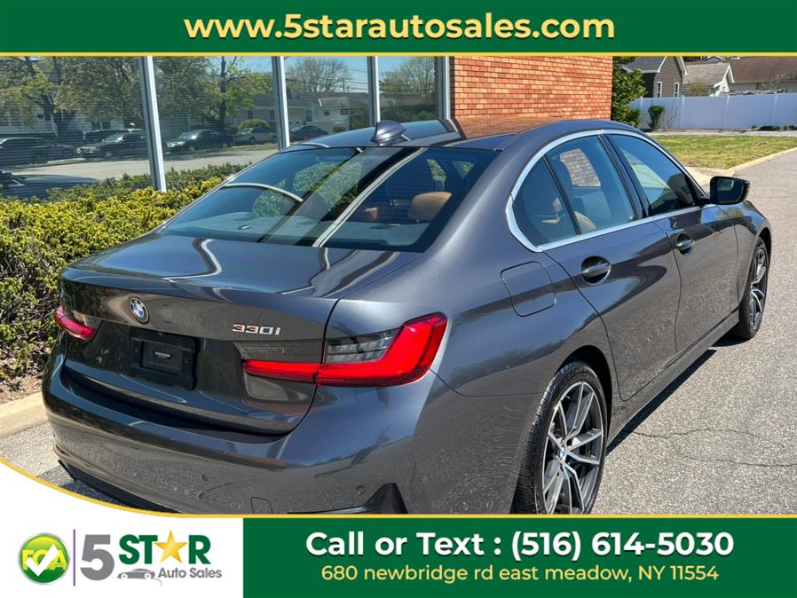 2021 BMW 3-Series 330i xDrive Sedan North Americ photo