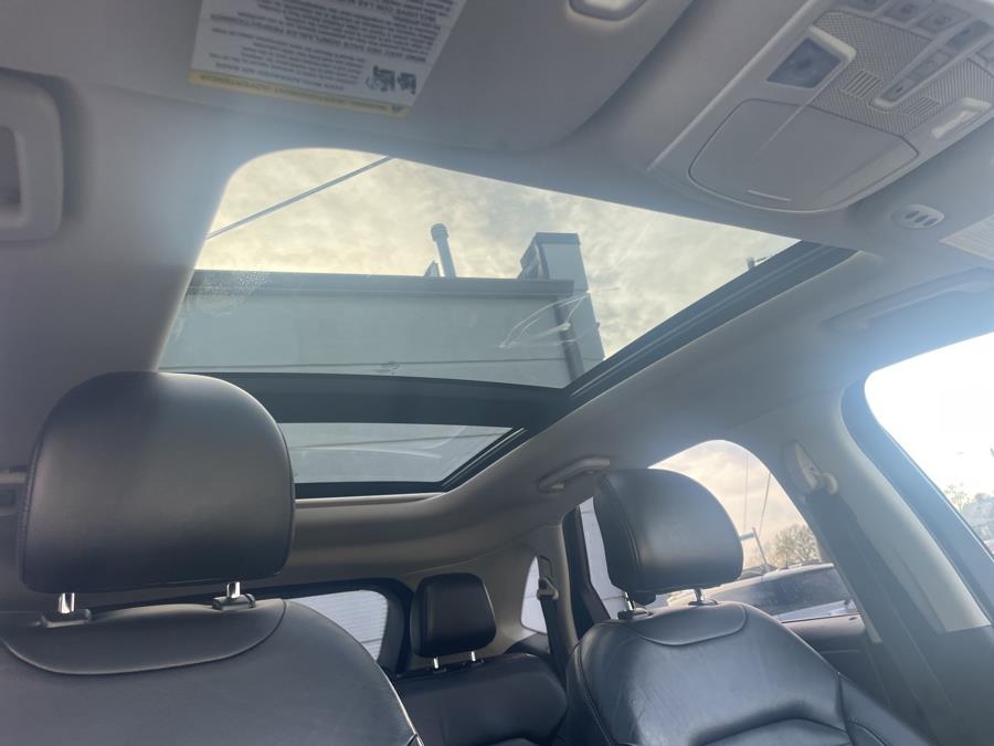 2016 Ford Edge 4dr SEL AWD photo