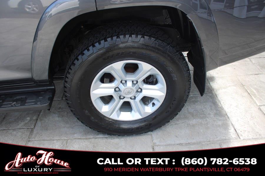 2018 Toyota 4Runner SR5 4WD (Natl) photo