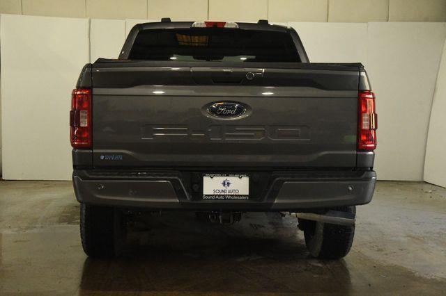 2021 Ford F-150 XLT photo