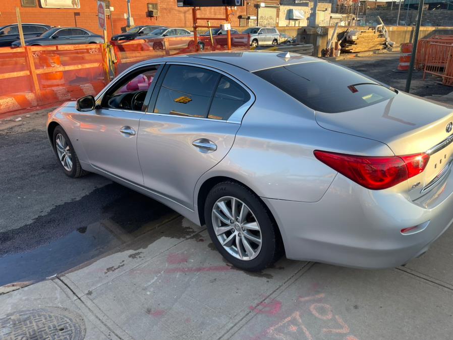 2015 Infiniti Q50 4dr Sdn AWD photo