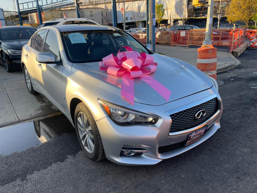 2015 Infiniti Q50 4dr Sdn AWD photo