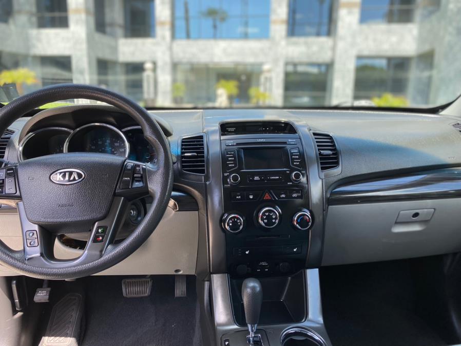 2013 Kia Sorento LX photo