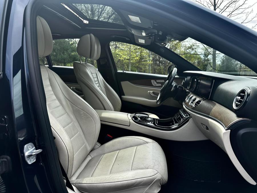 2017 Mercedes-Benz E-Class E 300 Luxury 4MATIC Sedan photo