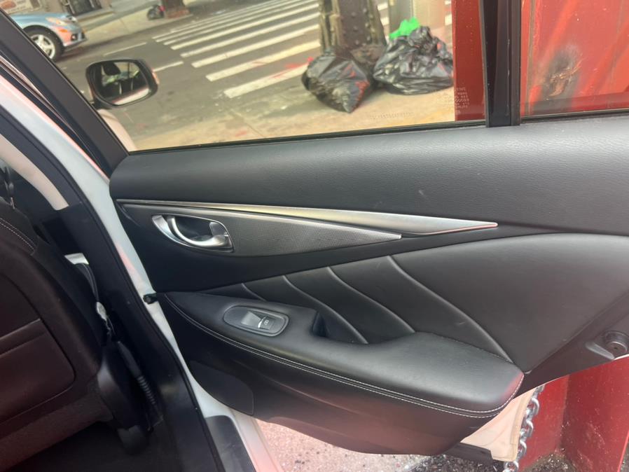 2016 Infiniti Q50 4dr Sdn 3.0t Red Sport 400 AWD photo