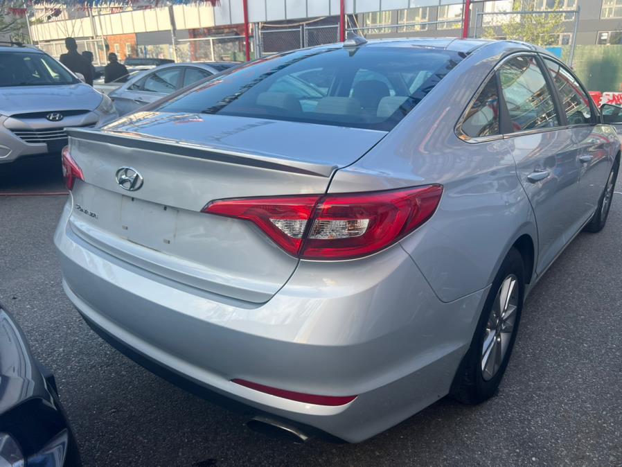 2016 Hyundai Sonata 4dr Sdn 2.4L SE photo