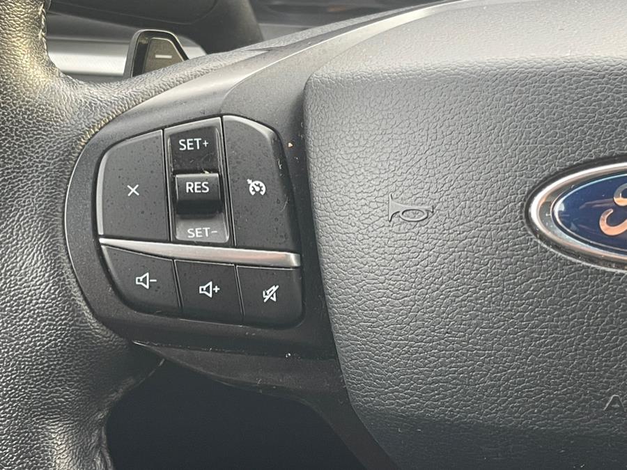 2020 Ford Explorer XLT 4WD photo
