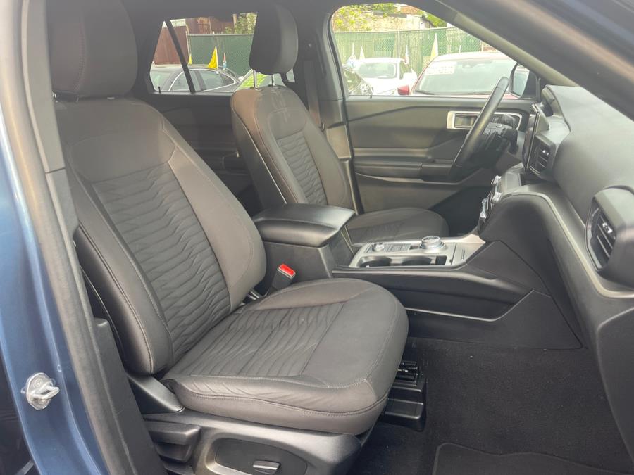 2020 Ford Explorer XLT 4WD photo