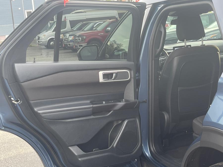2020 Ford Explorer XLT 4WD photo