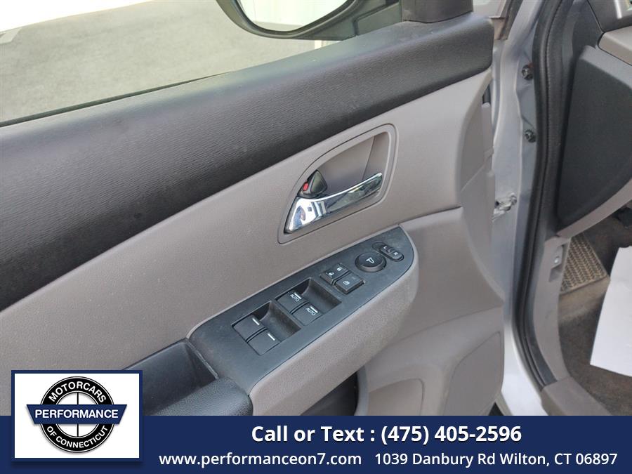 2016 Honda Odyssey 5dr SE photo
