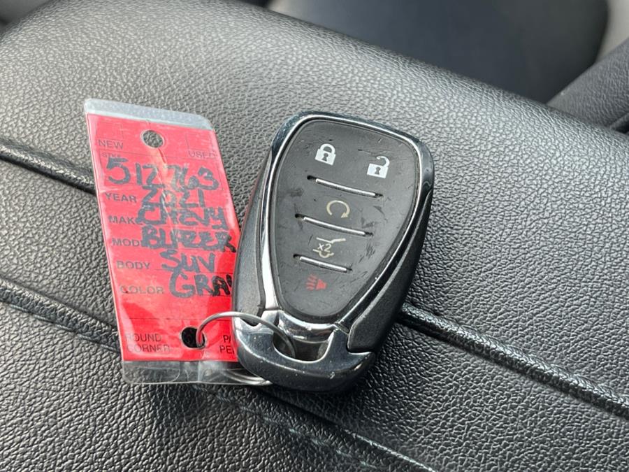 2021 Chevrolet Blazer AWD 4dr LT w/3LT photo