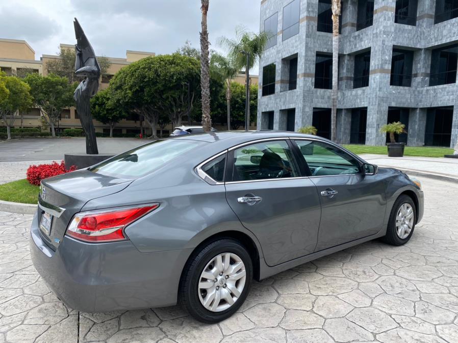 2014 Nissan Altima 2.5 photo
