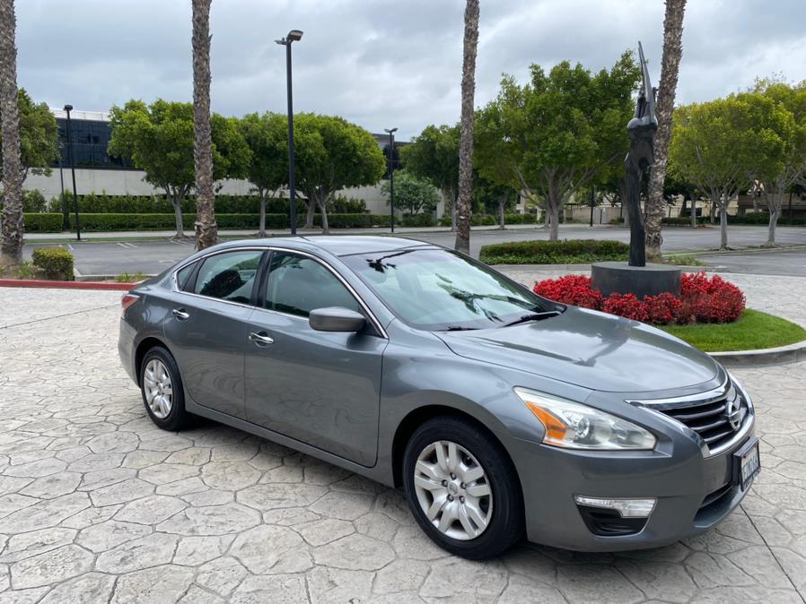 2014 Nissan Altima 2.5 photo