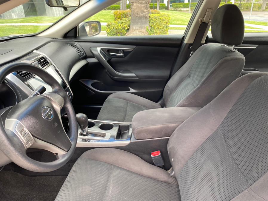 2014 Nissan Altima 2.5 photo