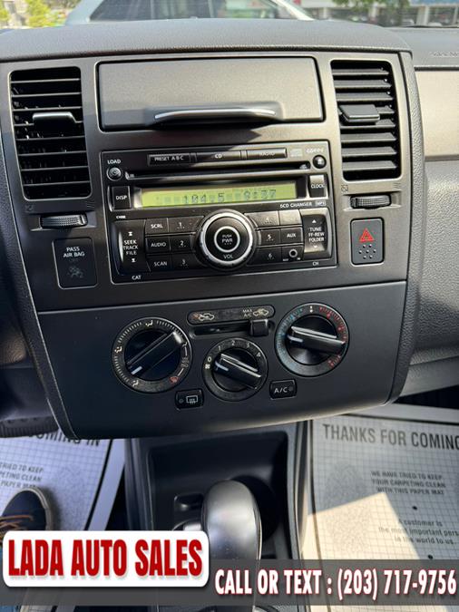 2009 Nissan Versa 1.8 S photo
