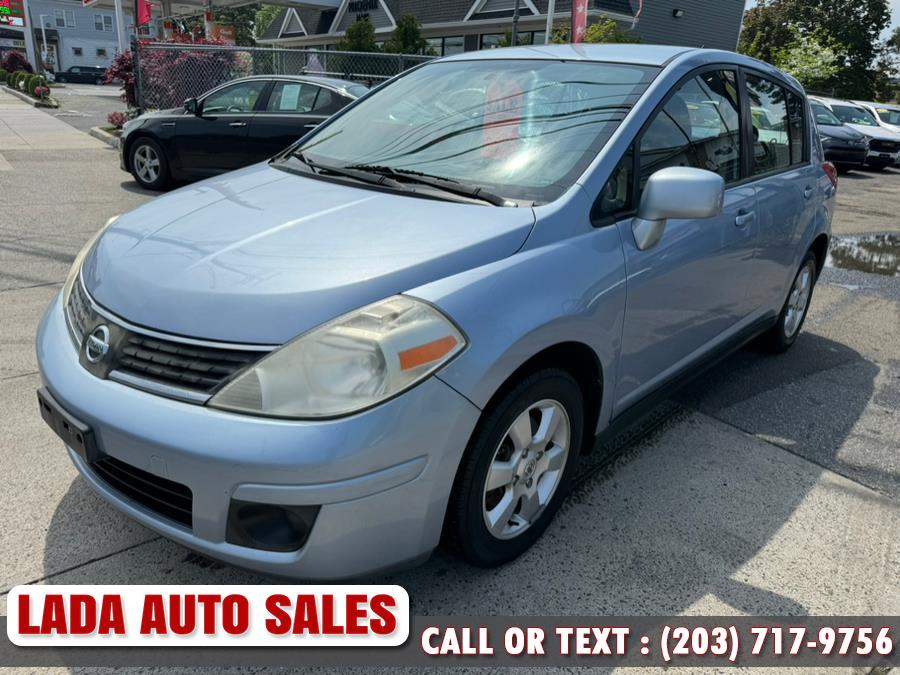 2009 Nissan Versa 1.8 S photo