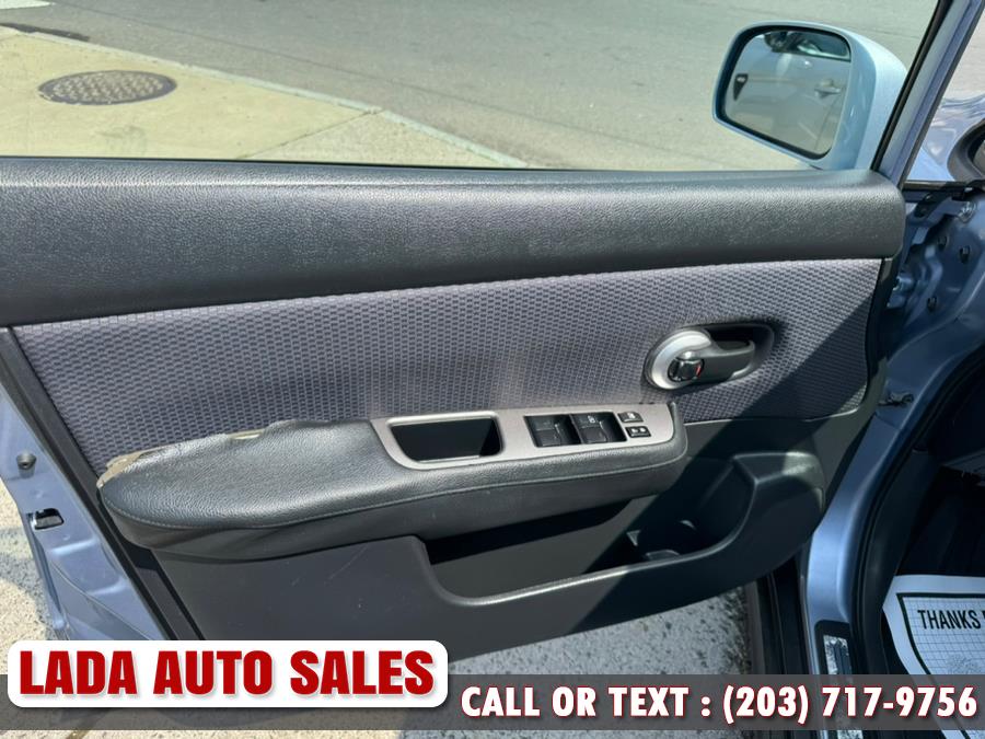 2009 Nissan Versa 1.8 S photo