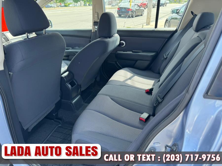 2009 Nissan Versa 1.8 S photo