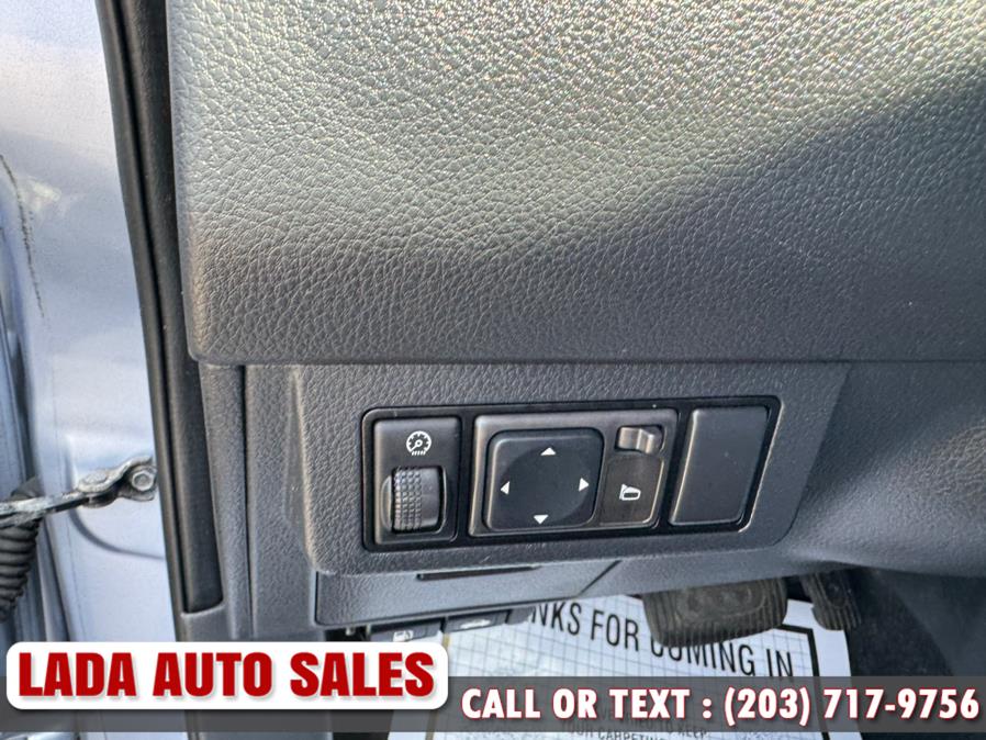 2009 Nissan Versa 1.8 S photo
