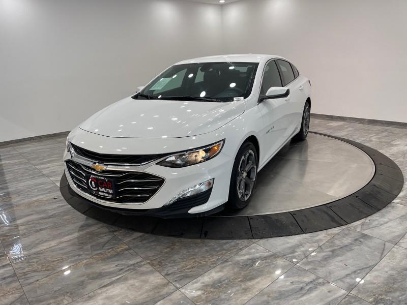 2022 Chevrolet Malibu LT photo