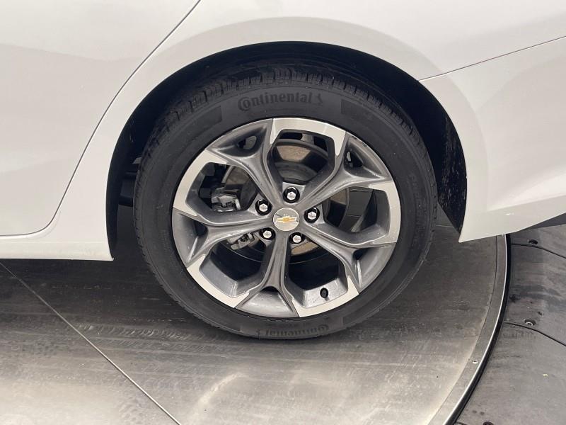 2022 Chevrolet Malibu LT photo