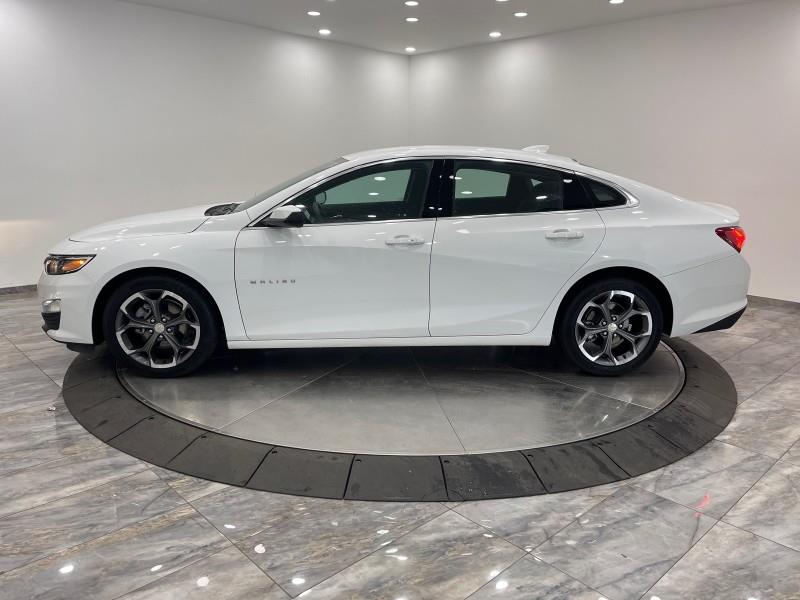 2022 Chevrolet Malibu LT photo