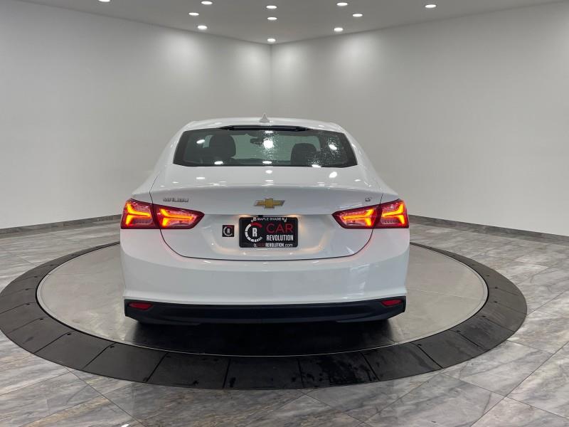 2022 Chevrolet Malibu LT photo