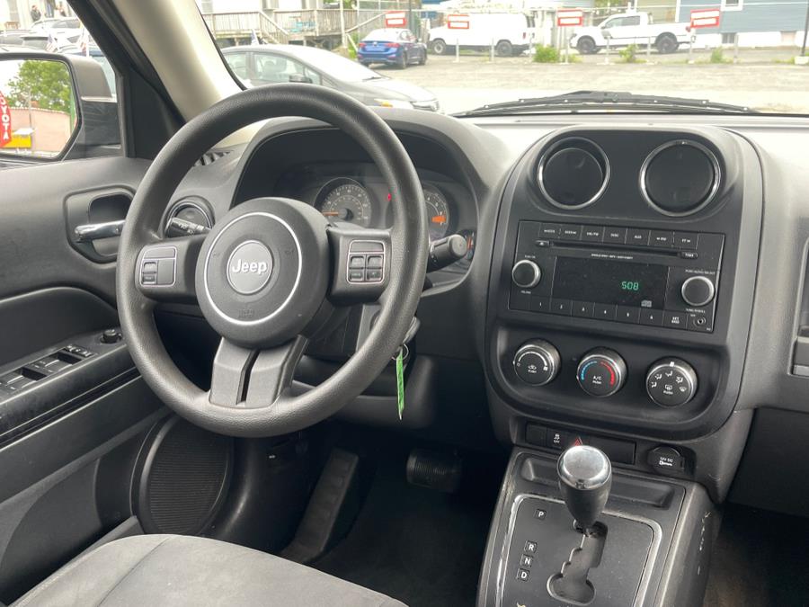 2014 Jeep Patriot Sport photo