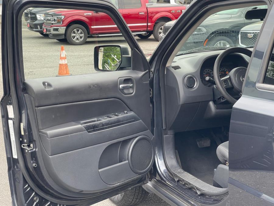 2014 Jeep Patriot Sport photo