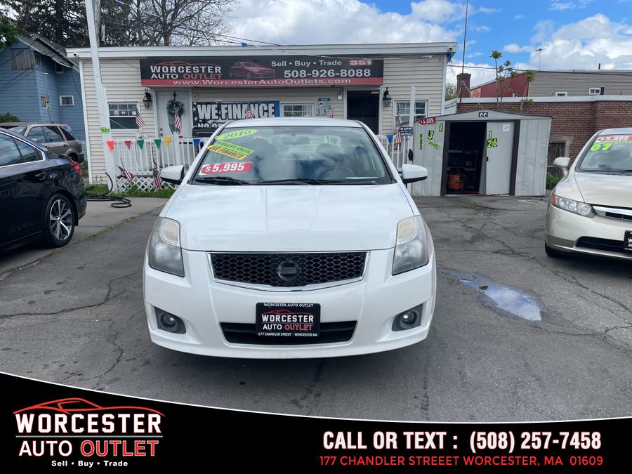 2010 Nissan Sentra 2.0 photo