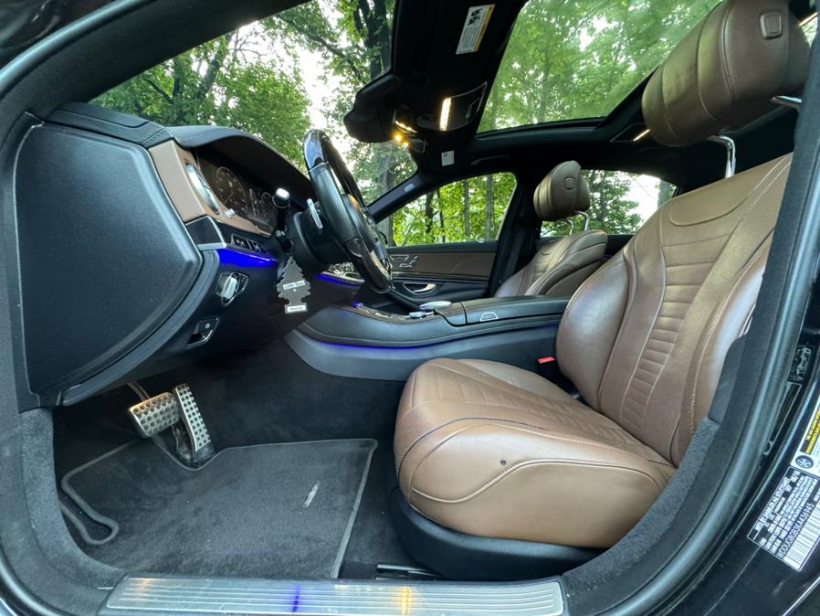 2019 Mercedes-Benz S-Class S 560 4MATIC Sedan photo