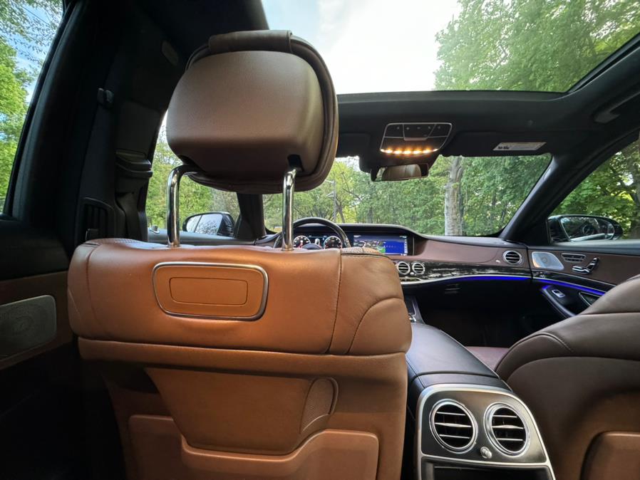 2019 Mercedes-Benz S-Class S 560 4MATIC Sedan photo