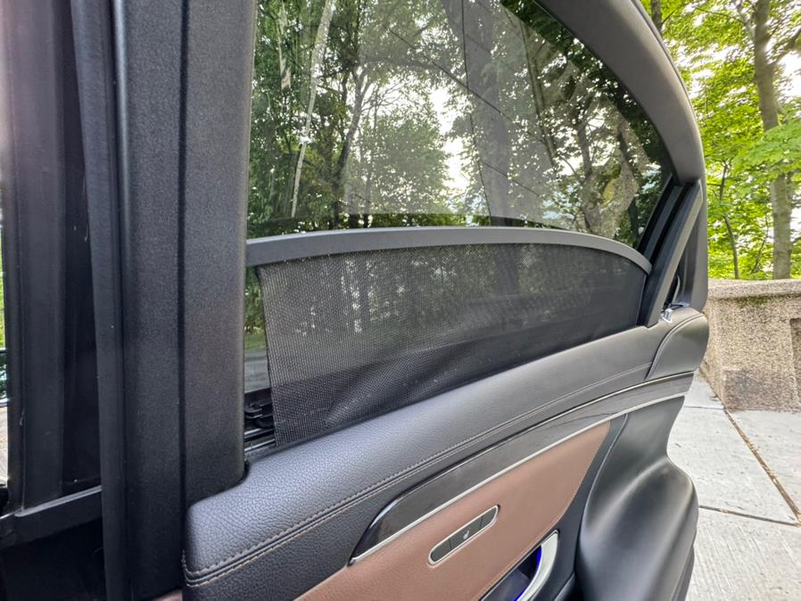 2019 Mercedes-Benz S-Class S 560 4MATIC Sedan photo