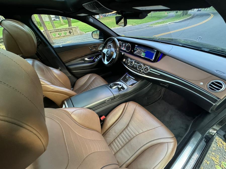 2019 Mercedes-Benz S-Class S 560 4MATIC Sedan photo