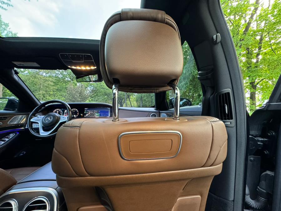 2019 Mercedes-Benz S-Class S 560 4MATIC Sedan photo