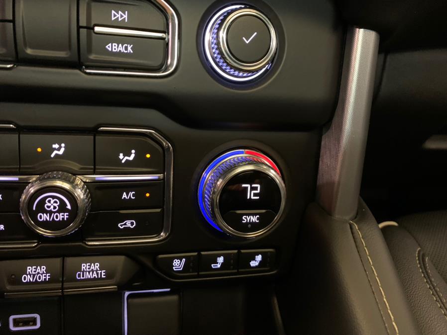 2021 GMC Yukon 4WD 4dr SLT photo