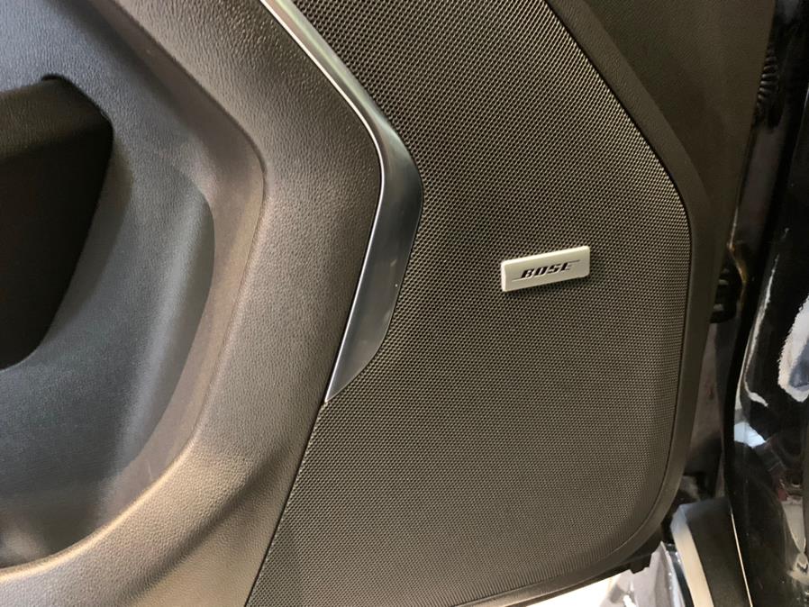 2021 GMC Yukon 4WD 4dr SLT photo