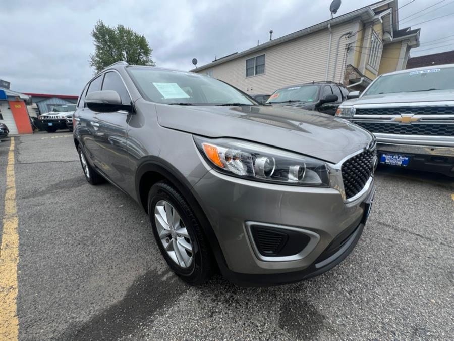 2017 Kia Sorento LX FWD photo
