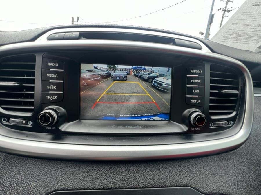 2017 Kia Sorento LX FWD photo