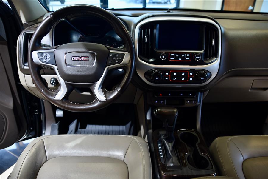 2015 GMC Canyon SLT photo