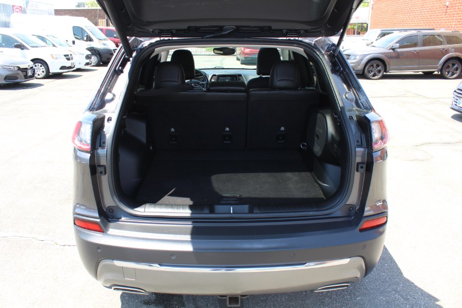 2020 Jeep Cherokee Limited 4x4 photo