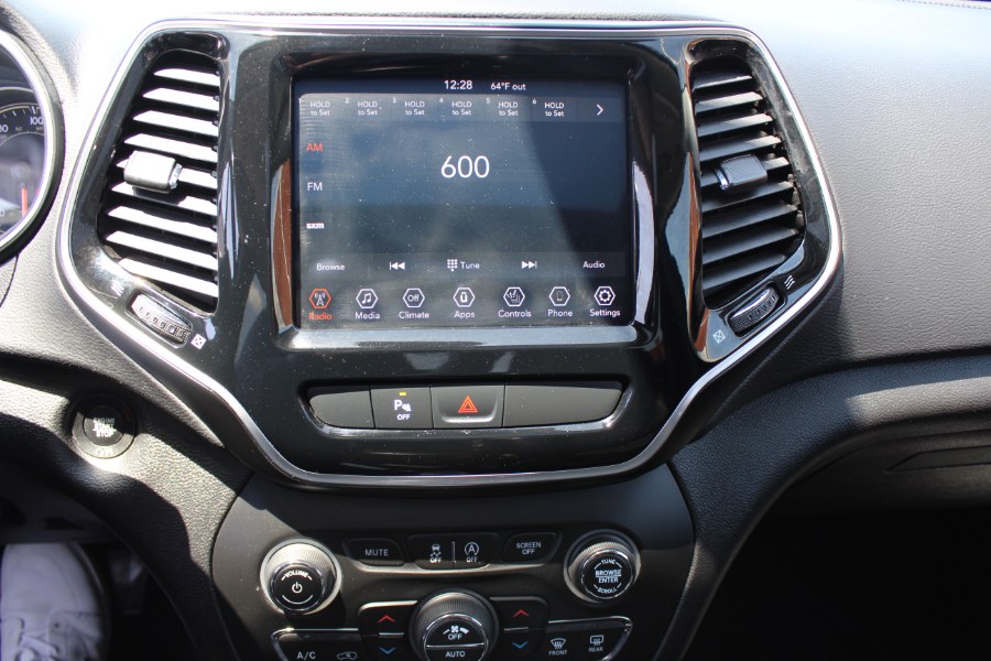 2020 Jeep Cherokee Limited 4x4 photo