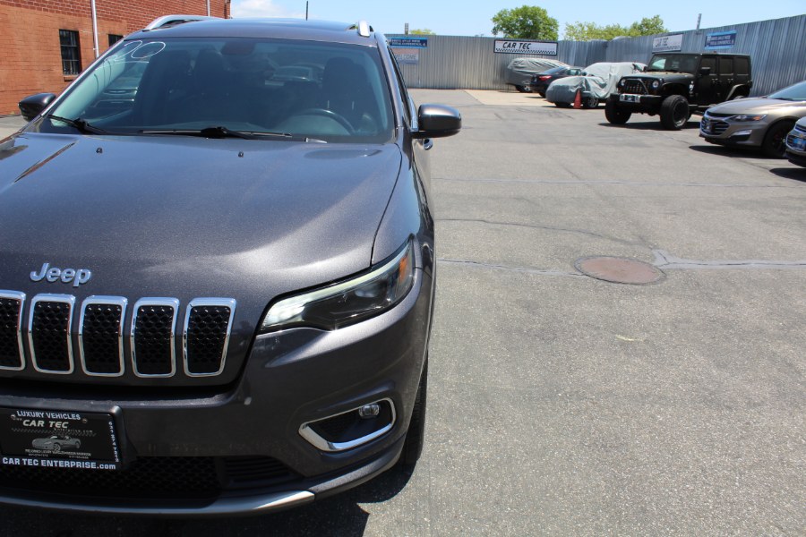 2020 Jeep Cherokee Limited 4x4 photo