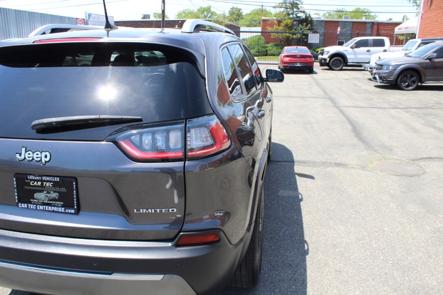 2020 Jeep Cherokee Limited 4x4 photo