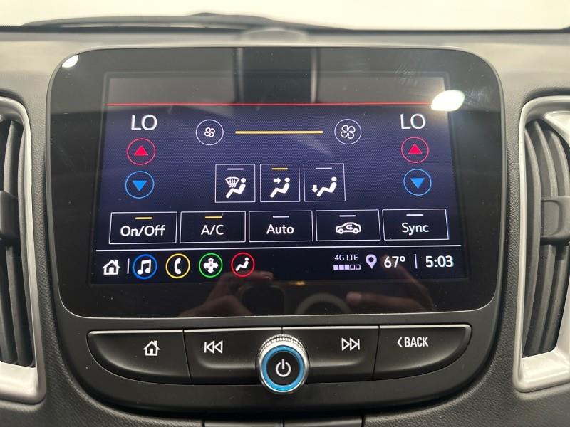 2022 Chevrolet Malibu LT photo