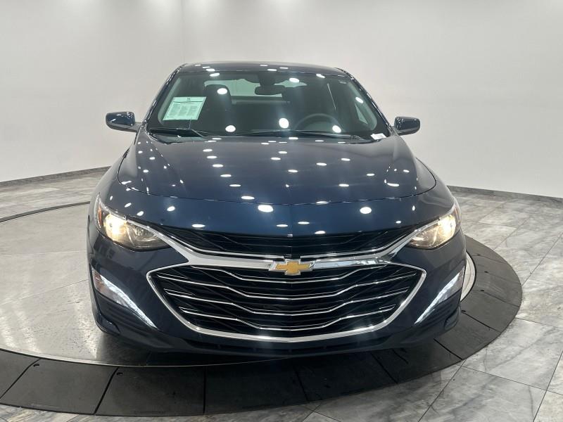 2022 Chevrolet Malibu LT photo