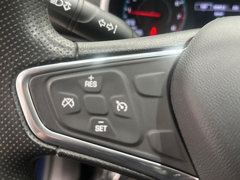2022 Chevrolet Malibu LT photo