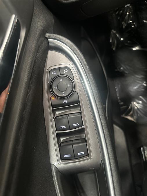 2022 Chevrolet Malibu LT photo