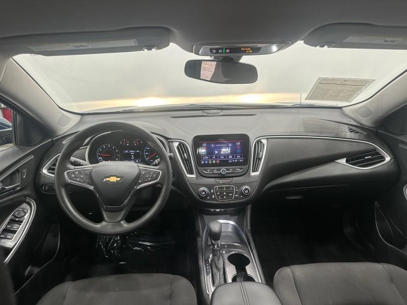 2022 Chevrolet Malibu LT photo