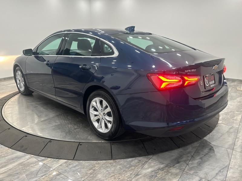 2022 Chevrolet Malibu LT photo